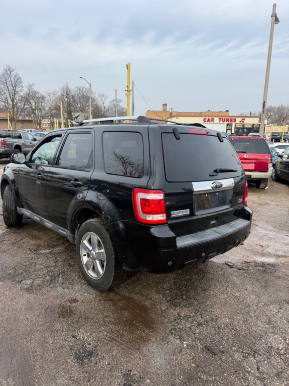 2011 Ford Escape Image 2