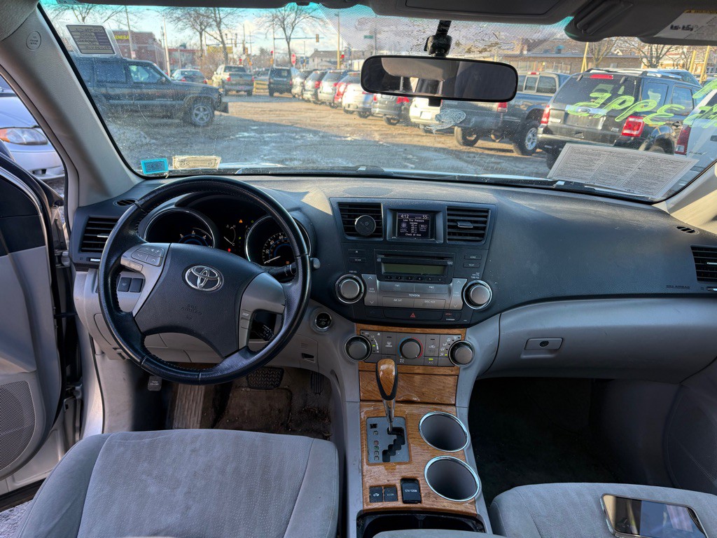 2009 Toyota Highlander Image 13
