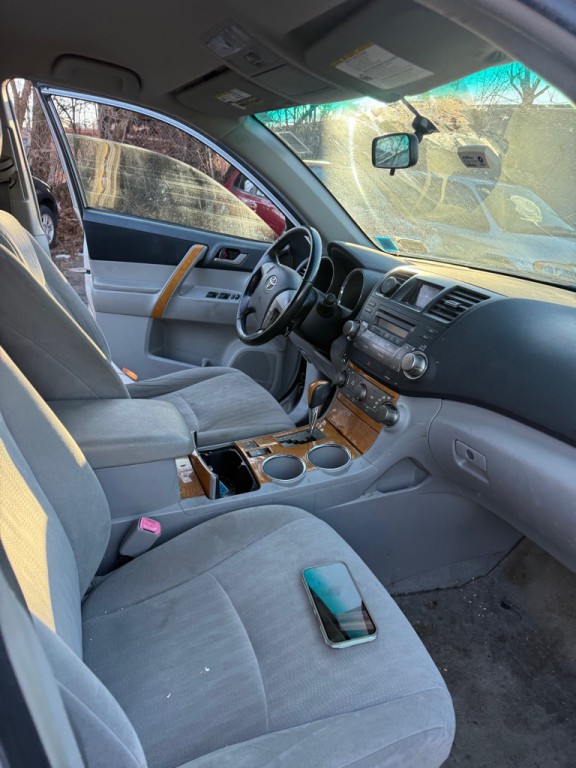 2009 Toyota Highlander Image 14