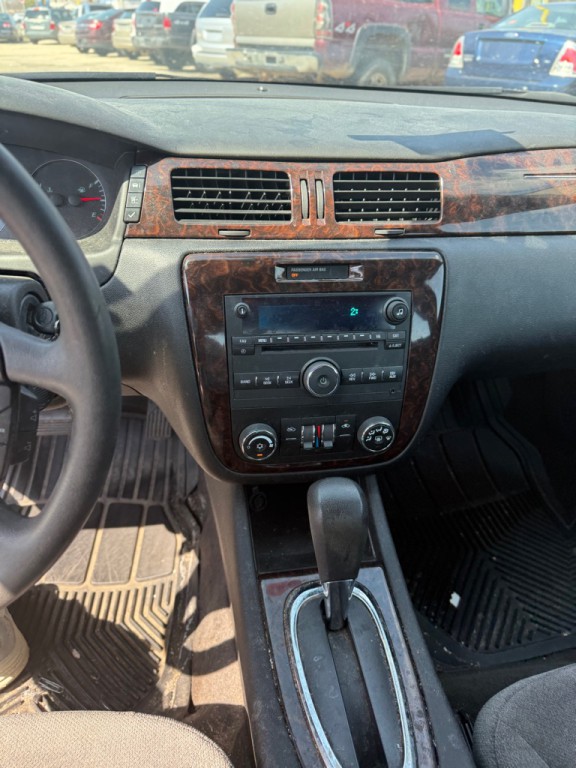 2012 Chevrolet Impala Image 9