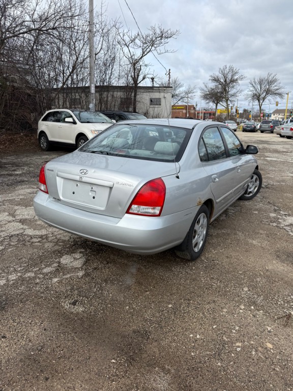 2003 Hyundai Elantra Image 5
