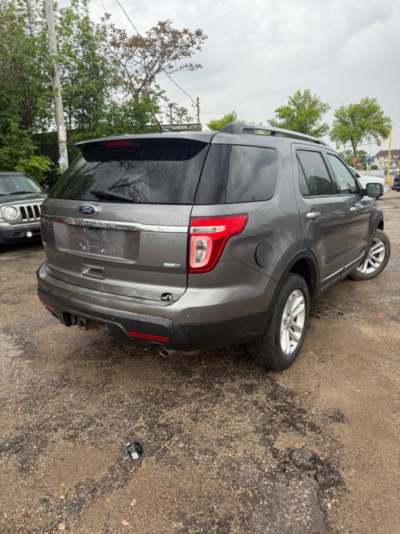 2013 Ford Explorer Image 3