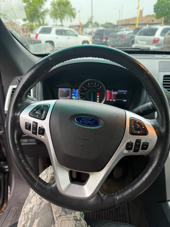 2013 Ford Explorer Image 7