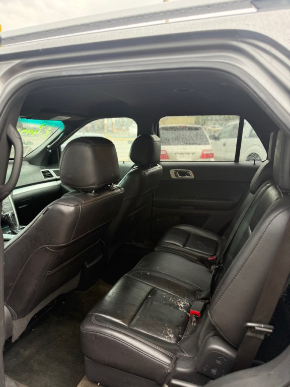 2013 Ford Explorer Image 10
