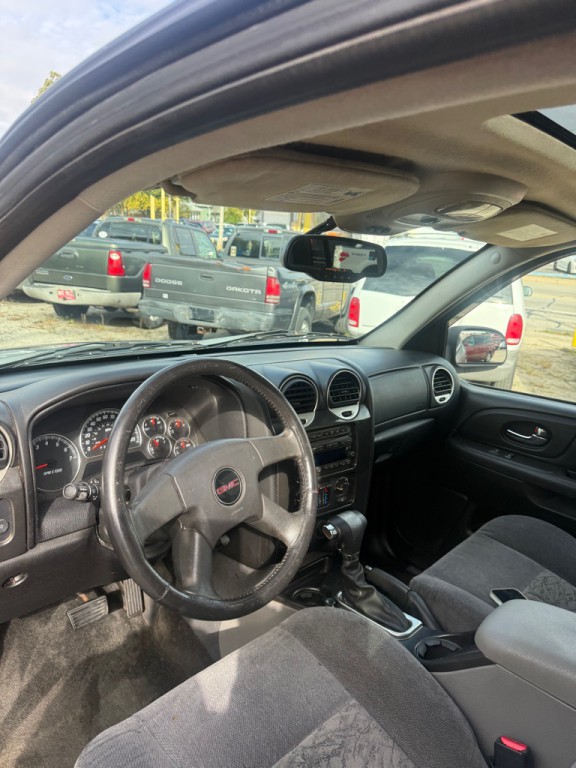 2006 GMC Envoy Image 7