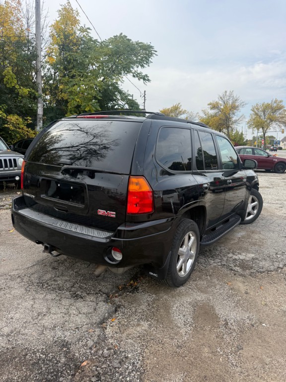 2008 GMC Envoy Image 3