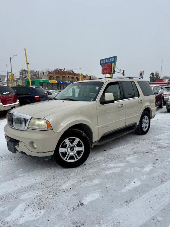 2005 Lincoln Aviator Image 1