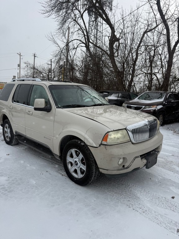 2005 Lincoln Aviator Image 5