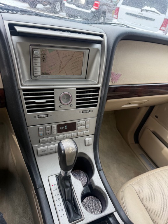 2005 Lincoln Aviator Image 9