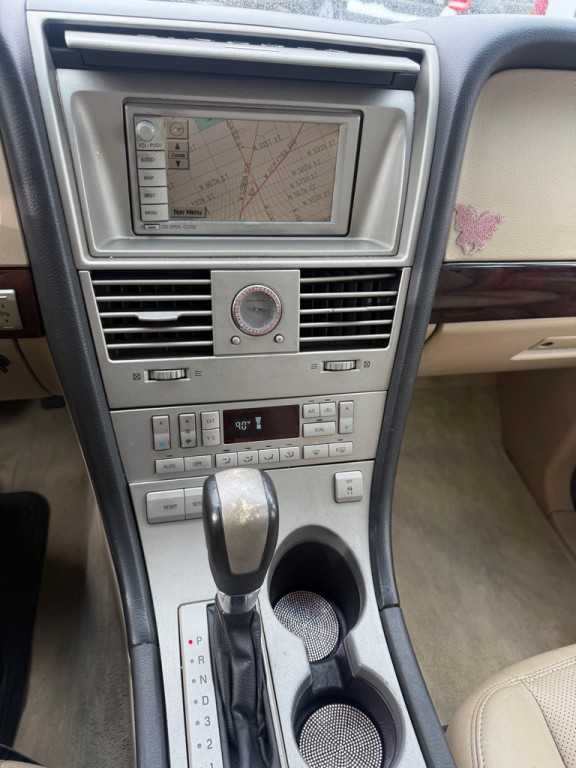 2005 Lincoln Aviator Image 10