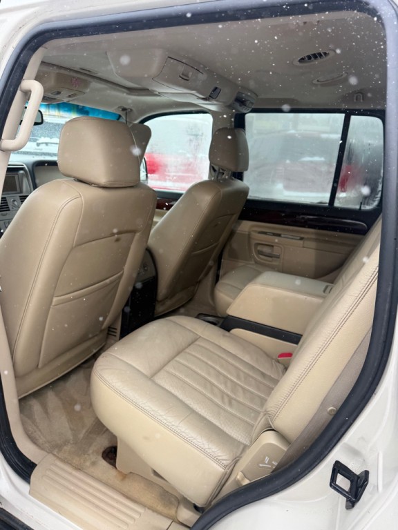 2005 Lincoln Aviator Image 12