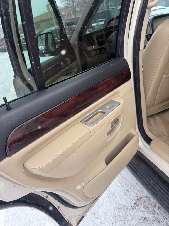 2005 Lincoln Aviator Image 13