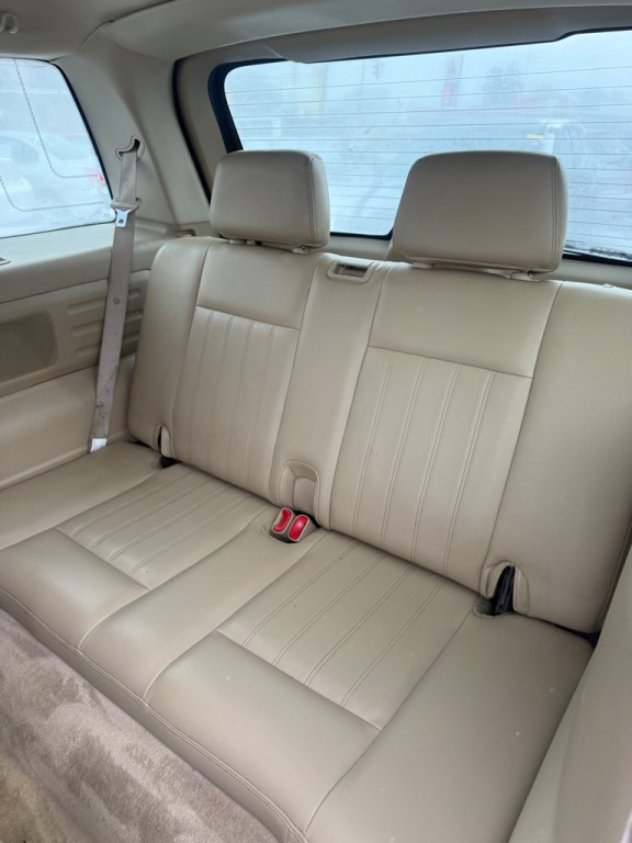 2005 Lincoln Aviator Image 15