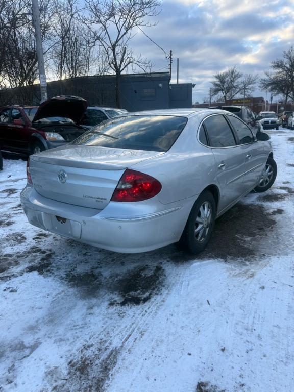 2005 Buick Lacrosse Image 3