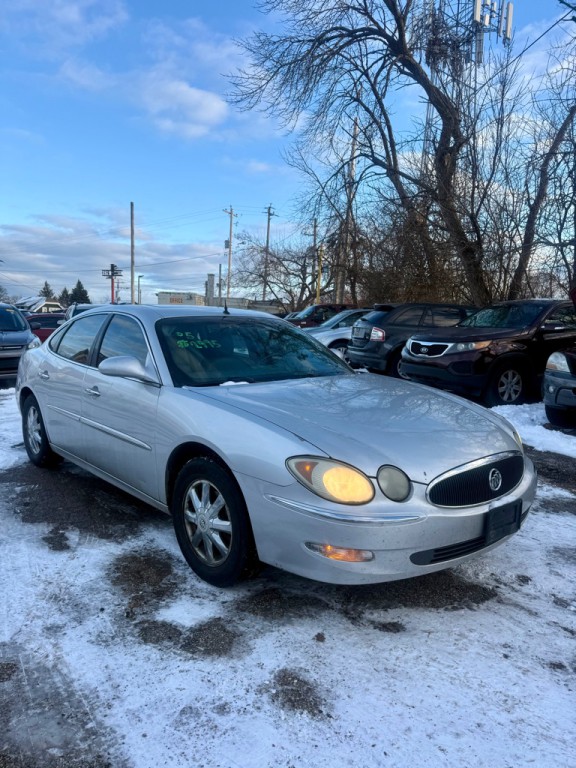 2005 Buick Lacrosse Image 5