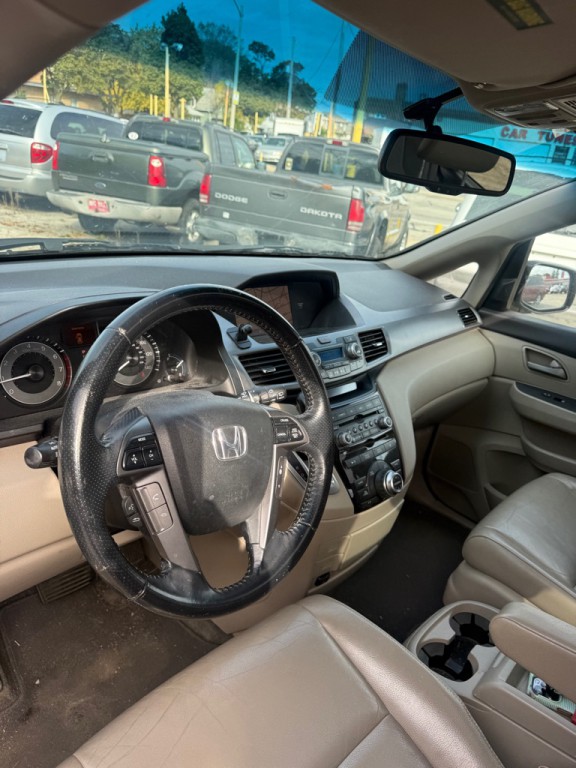 2011 Honda Odyssey Image 9
