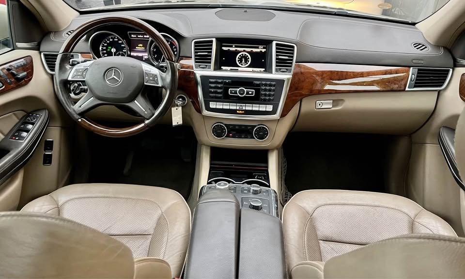 2013 Mercedes-Benz GL-Class Image 12