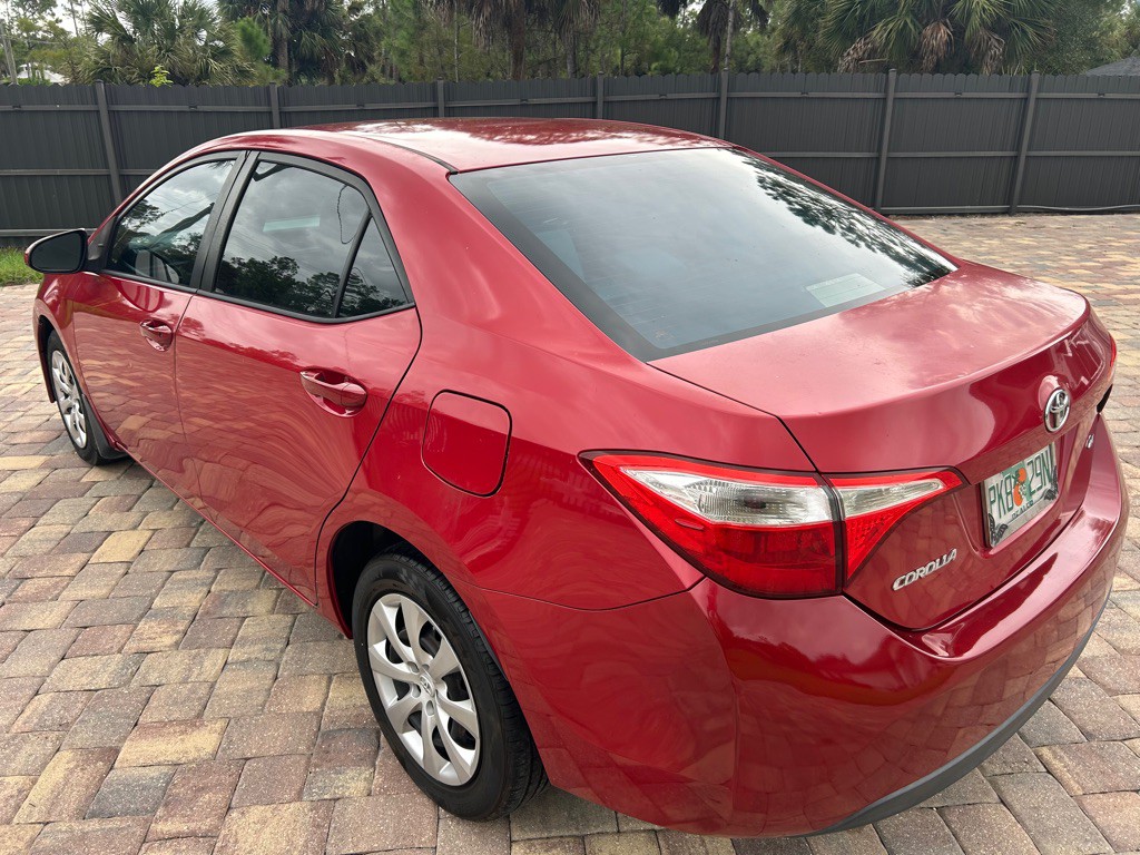 2014 Toyota Corolla Image 11