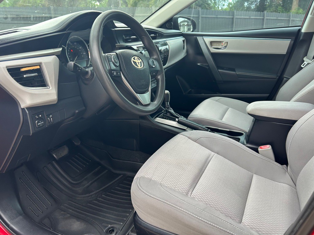 2014 Toyota Corolla Image 14