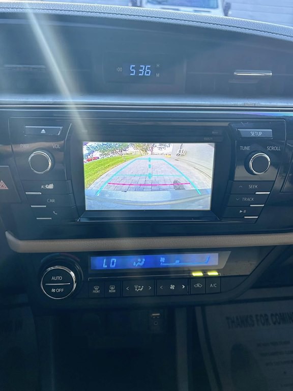 2016 Toyota Corolla Image 11