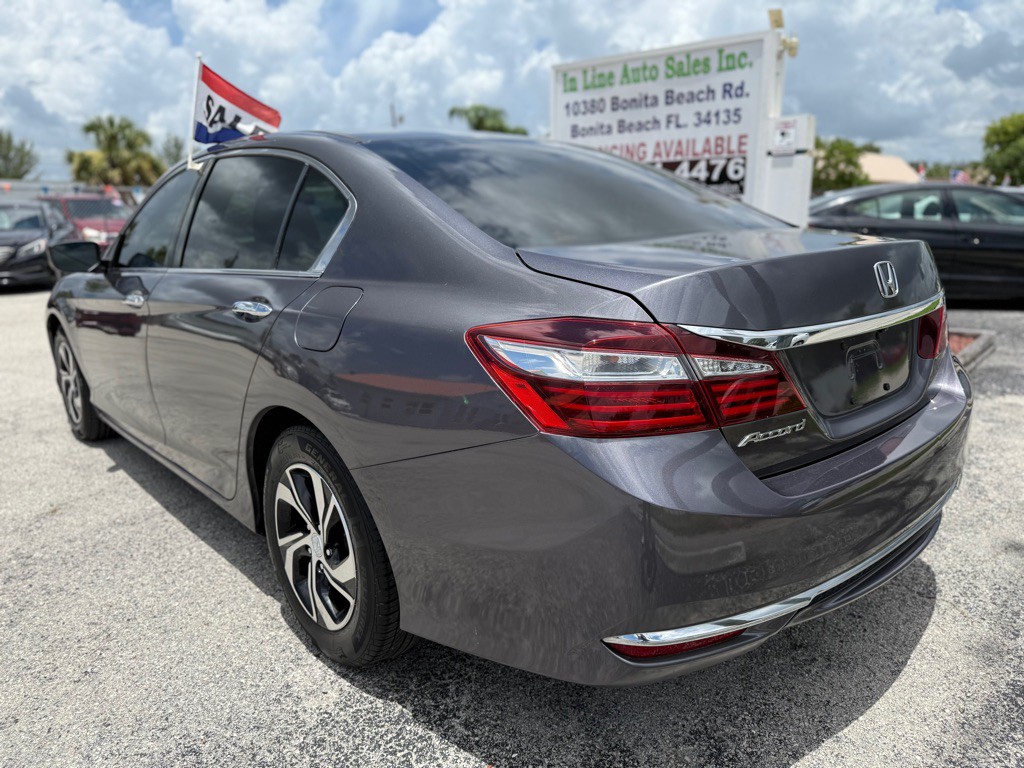 2017 Honda Accord Image 6