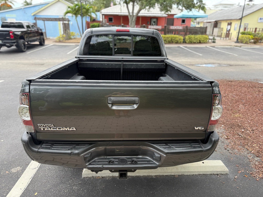2013 Toyota Tacoma Image 5