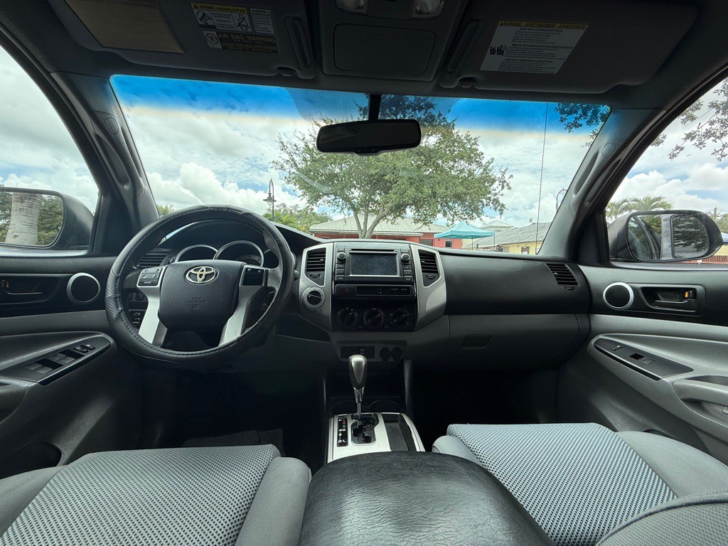 2013 Toyota Tacoma Image 8