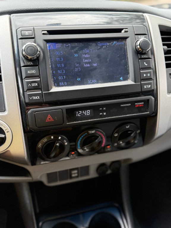 2013 Toyota Tacoma Image 16