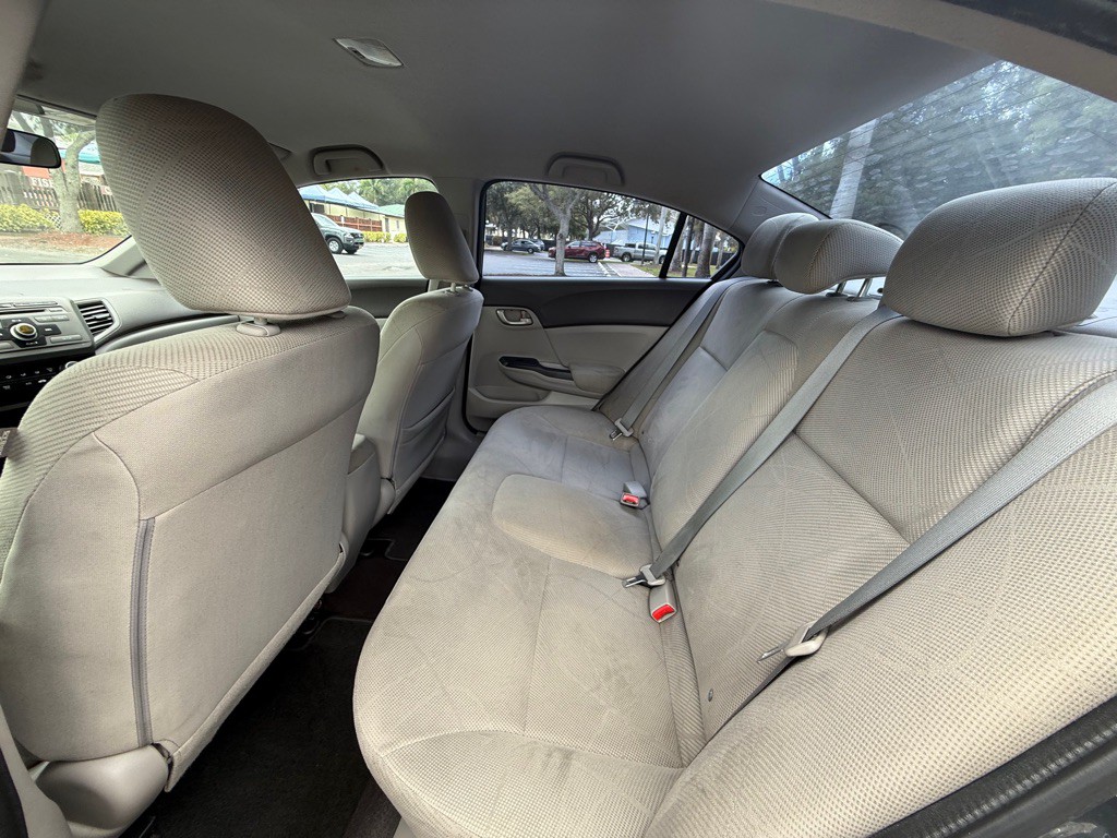 2012 Honda Civic Image 7