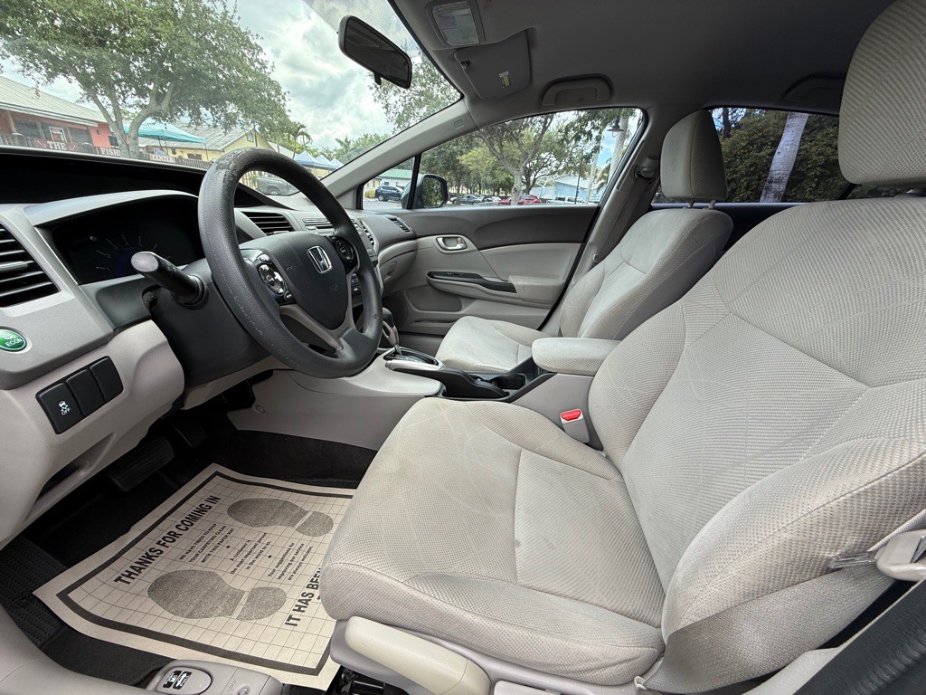 2012 Honda Civic Image 9