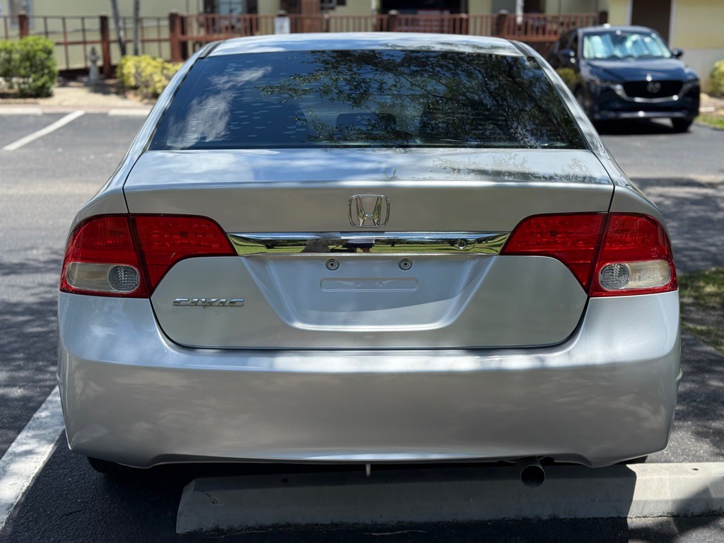 2011 Honda Civic Image 5