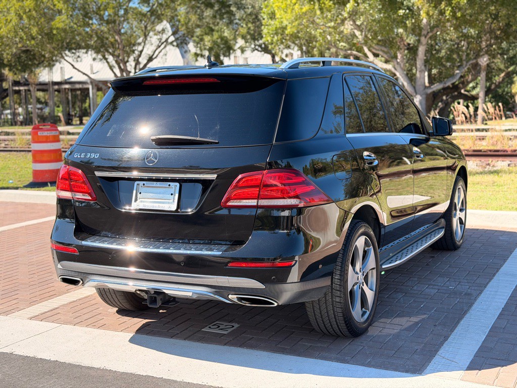 2016 Mercedes-Benz GLE-Class Image 6