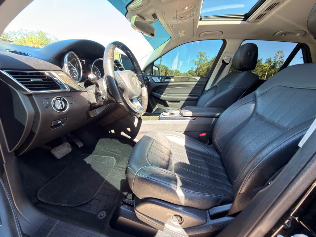 2016 Mercedes-Benz GLE-Class Image 13