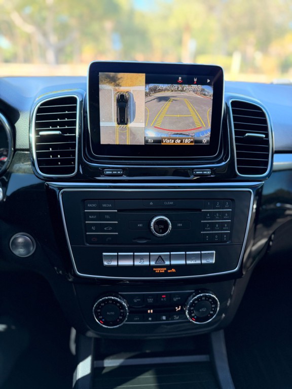 2016 Mercedes-Benz GLE-Class Image 14