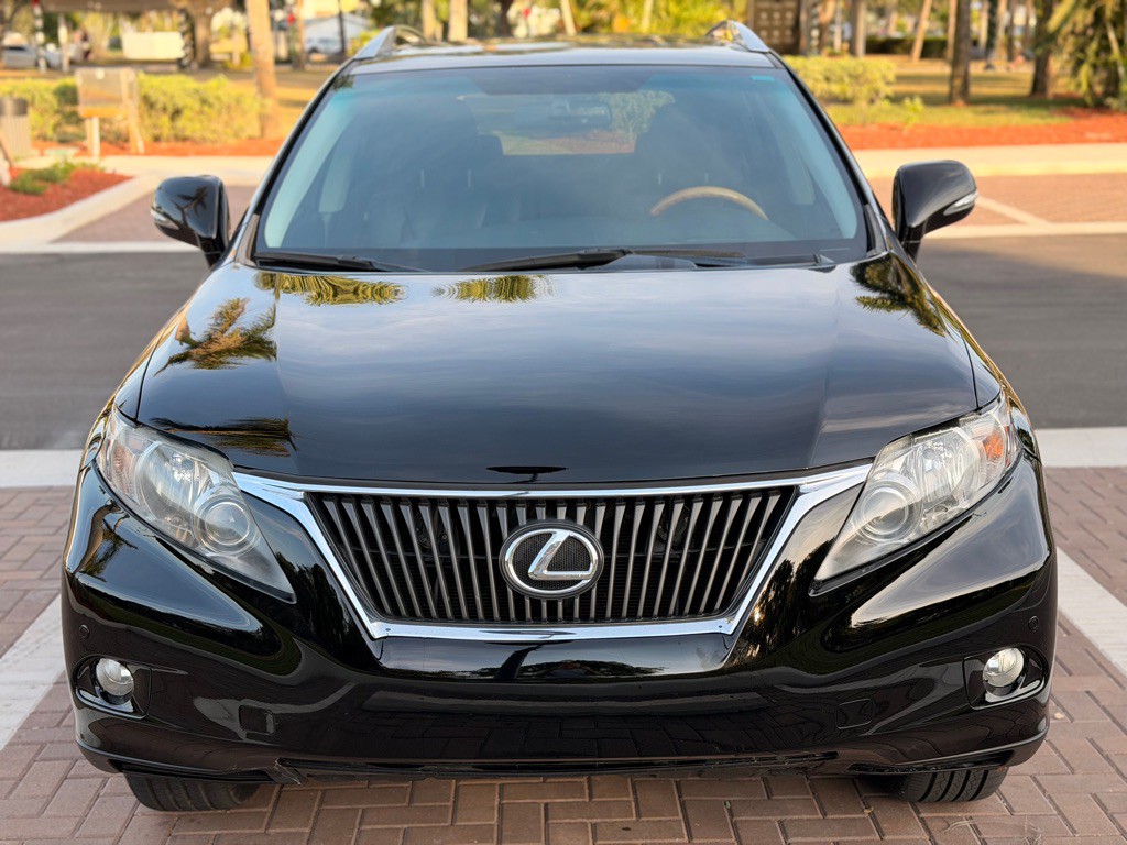 2010 Lexus RX Image 2