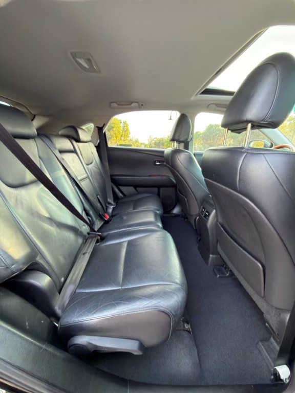 2010 Lexus RX Image 8