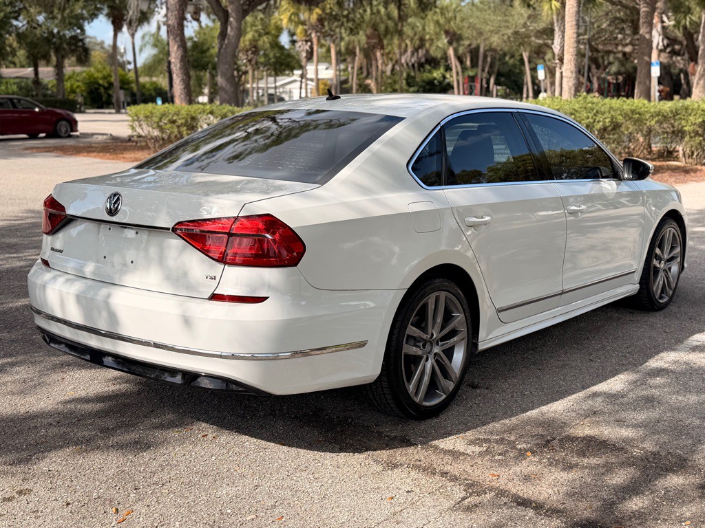 2016 Volkswagen Passat Image 6