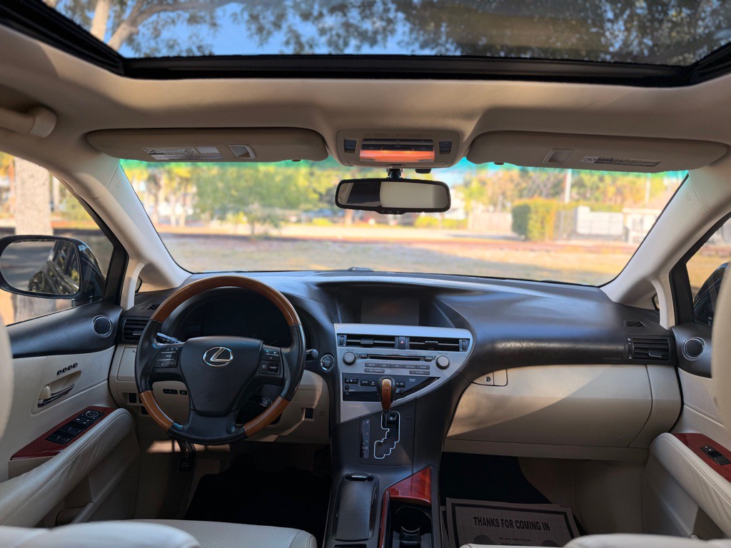 2012 Lexus RX Image 9