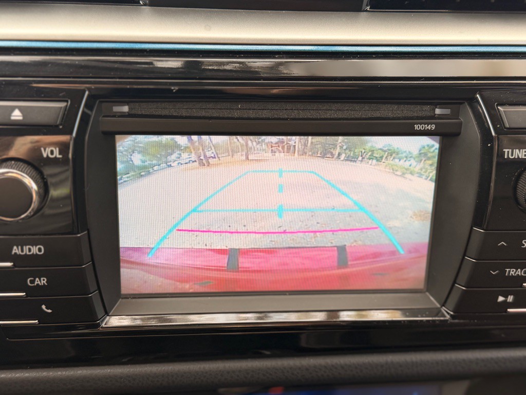 2015 Toyota Corolla Image 13