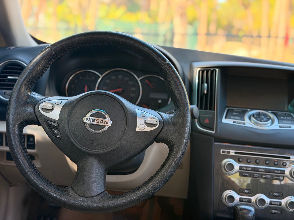 2014 Nissan Maxima Image 9
