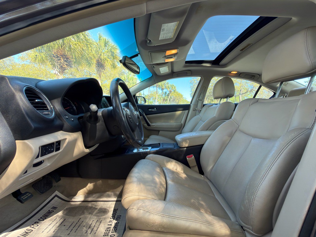 2014 Nissan Maxima Image 12