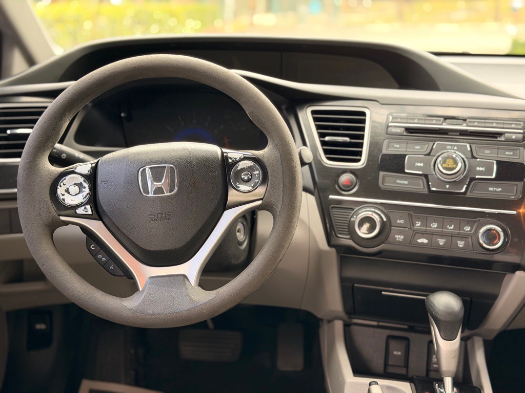 2013 Honda Civic Image 9