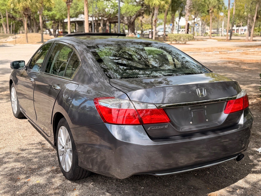 2015 Honda Accord Image 4
