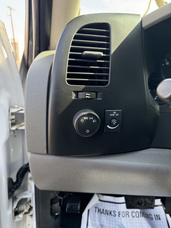 2013 Chevrolet Silverado 1500 Image 18