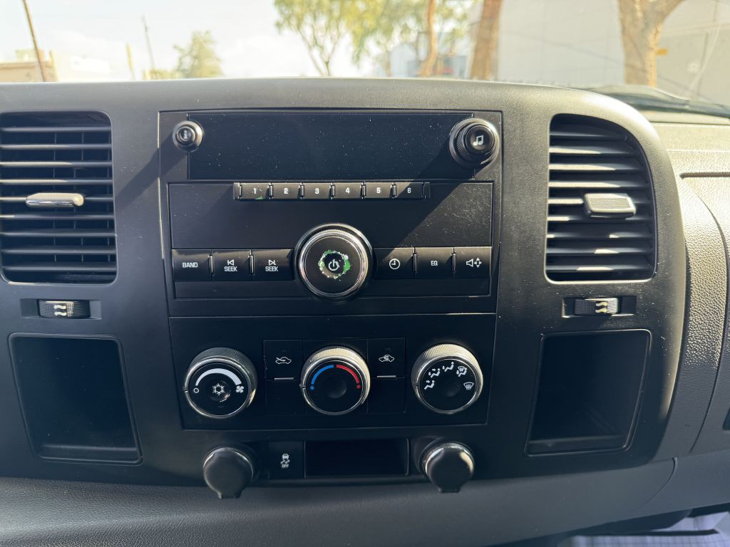2013 Chevrolet Silverado 1500 Image 20
