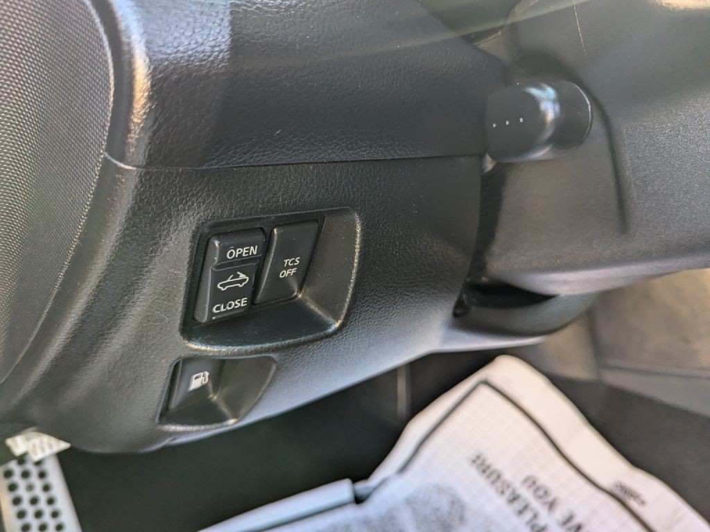 2008 Nissan 350Z Image 16
