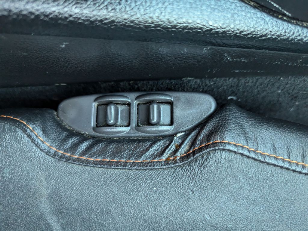 2008 Nissan 350Z Image 21