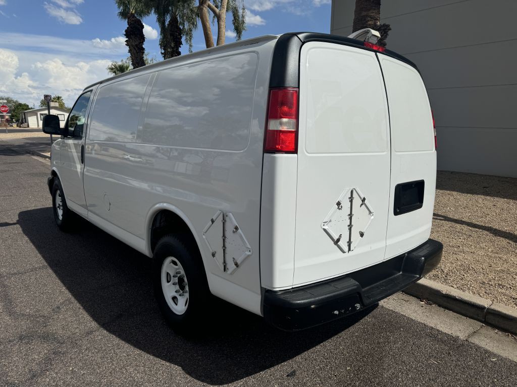 2012 GMC Savana Image 6