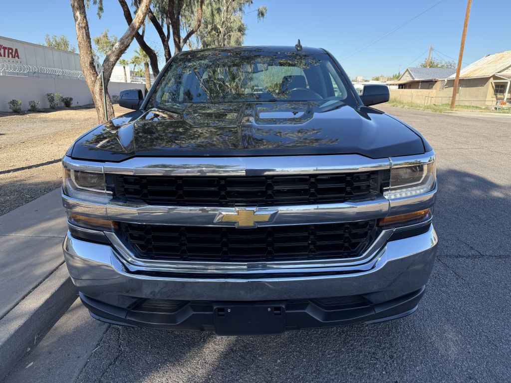 2019 Chevrolet Silverado 1500 Image 2
