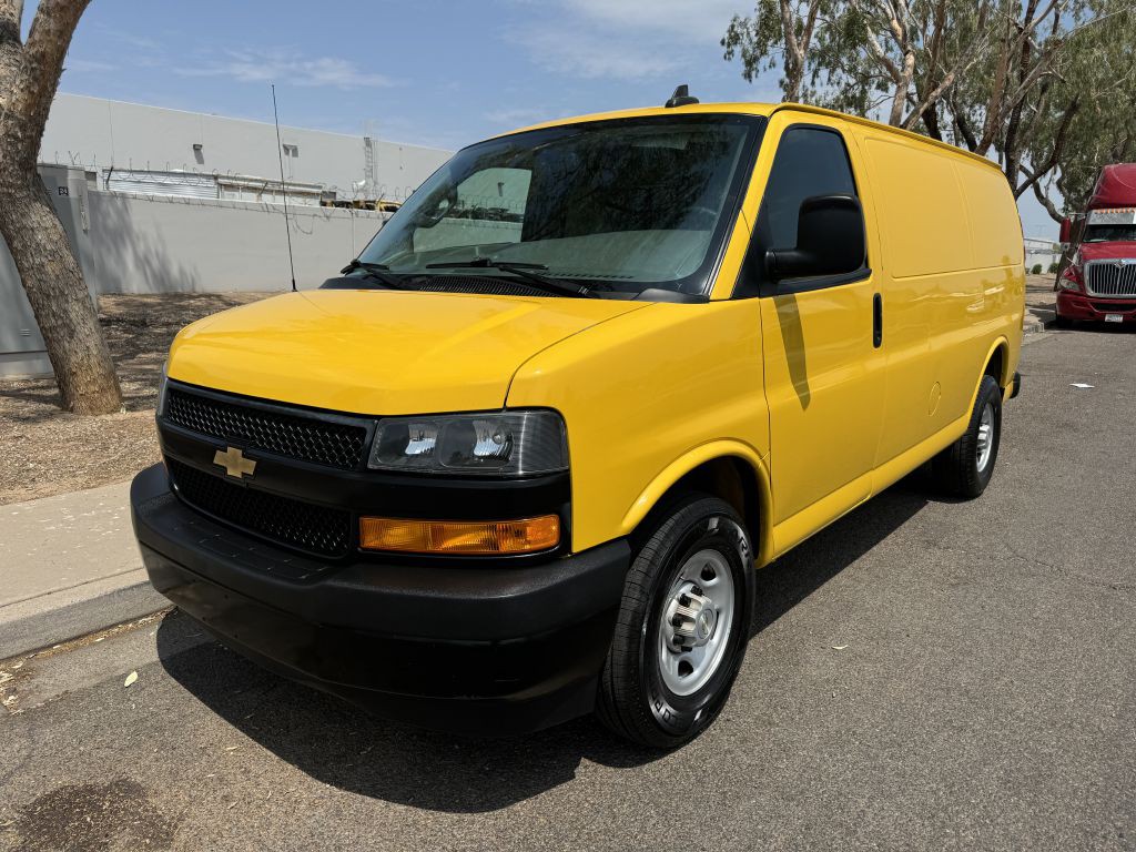 2020 Chevrolet Express Image 1